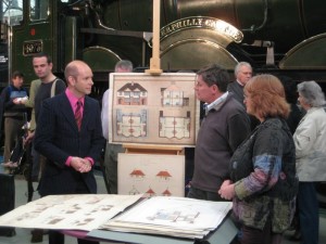 The author Marc Allum on Antiques Road Show