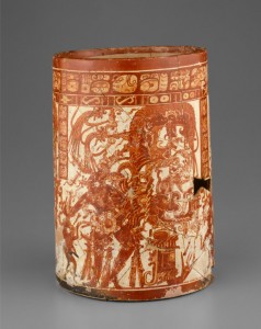 Looted Holmul-style vessel in the Art Institute of Chicago listed as 'vicinity of Naranjo'. True or false?