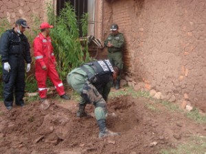 exhumation of lynching victems at Quila Quila Bolivia